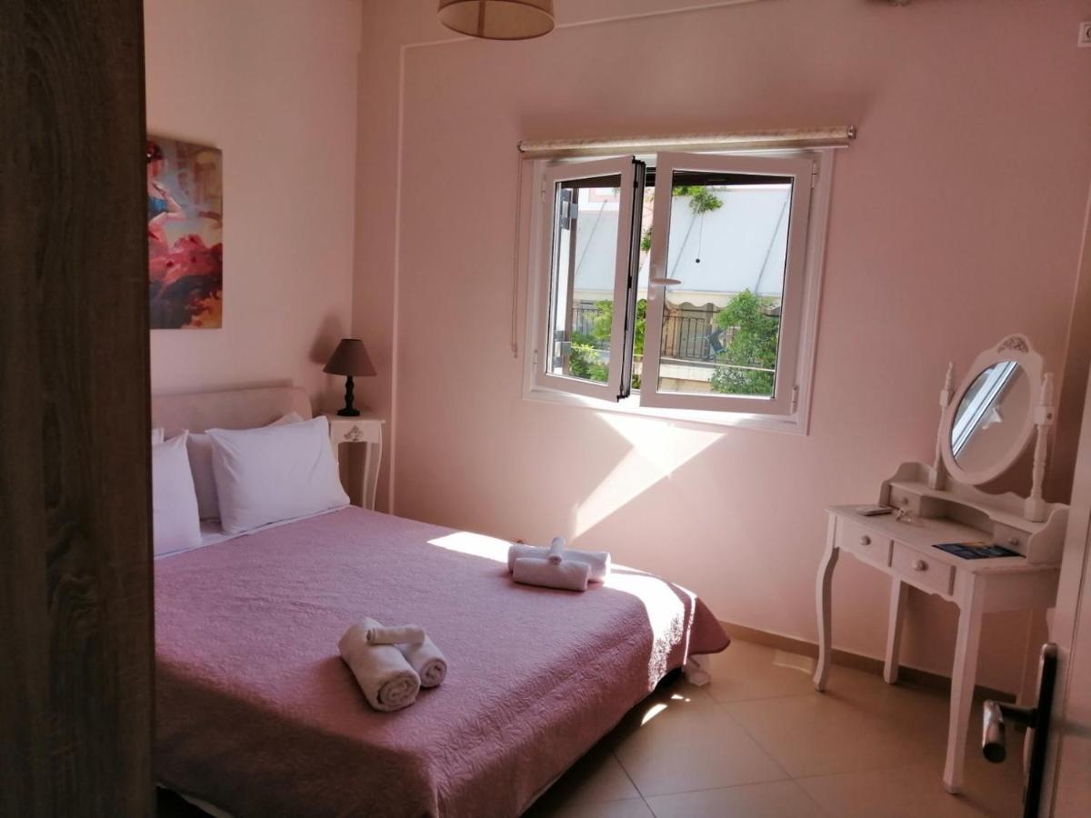 Sozia Appartement Perdika  Buitenkant foto