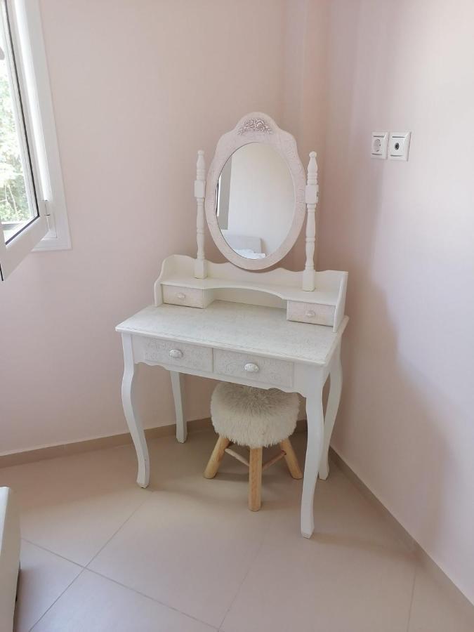 Sozia Appartement Perdika  Buitenkant foto
